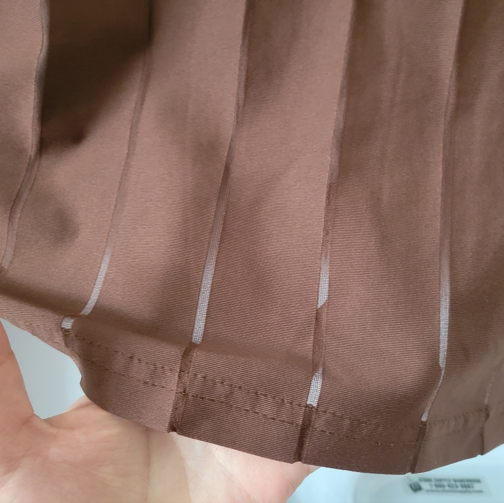 Stera | EUC Pretty Brown Asian Inspo Embroidered Zip Up Top (SIZE M) - Picture 11 of 14